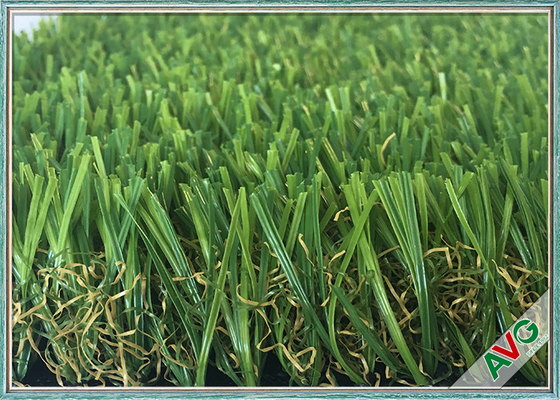 La CINA Adattabilità del tempo erba artificiale all'aperto/dell'interno anti sbiadirsi di colore grande fornitore